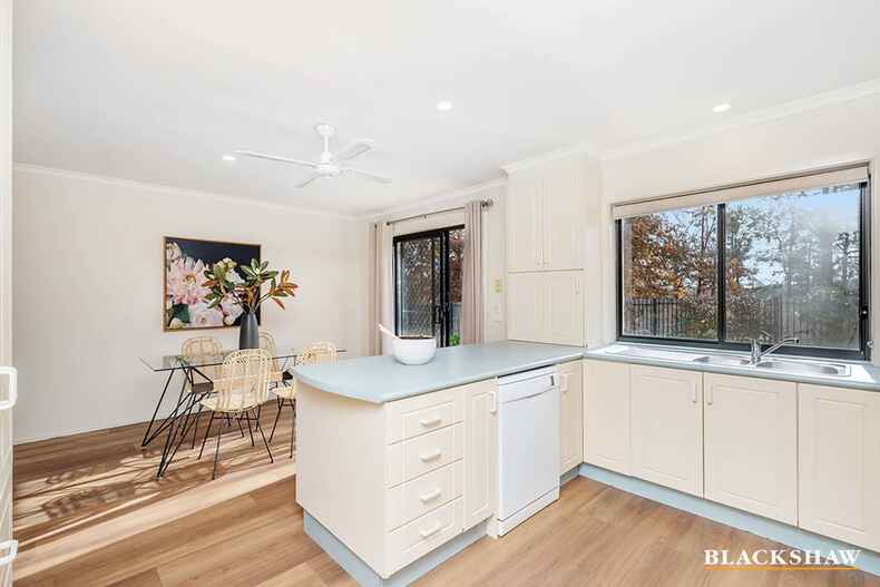 31 Dalley Crescent Latham