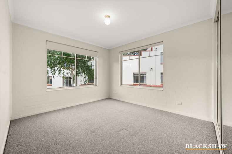 6/10 Tank Street Phillip