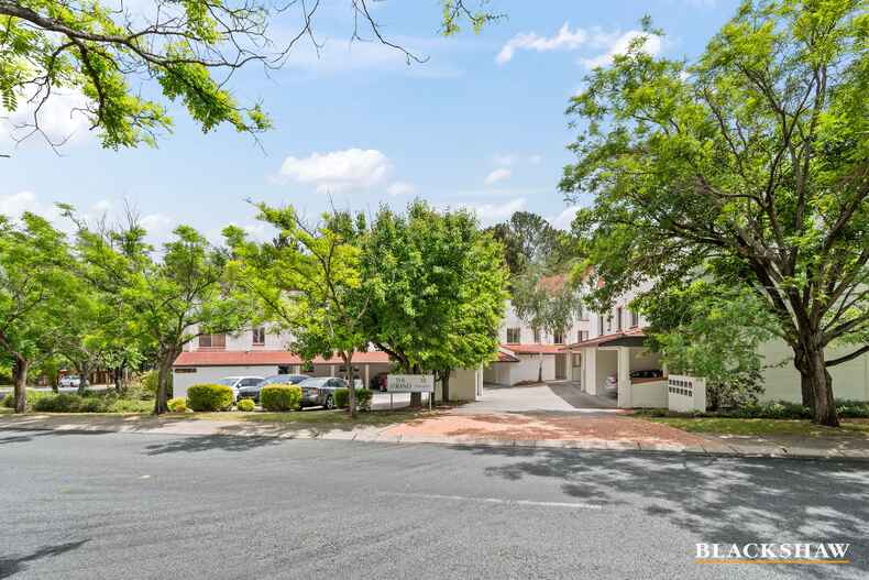 6/10 Tank Street Phillip