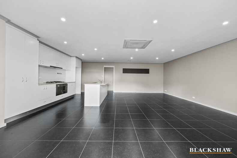 1/7 Murruba Place Jerrabomberra