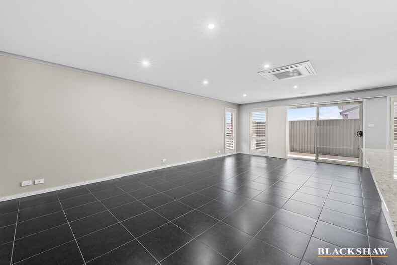 1/7 Murruba Place Jerrabomberra