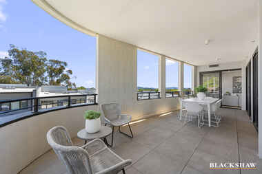 22/6 Lady Nelson Place Red Hill