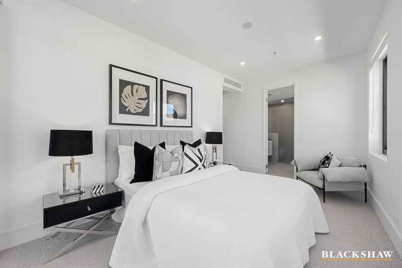 22/6 Lady Nelson Place Red Hill