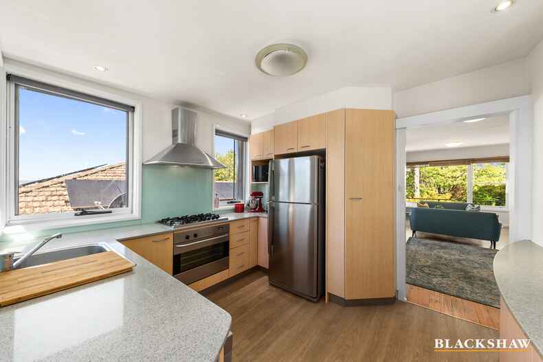 28  Carnegie Crescent Narrabundah