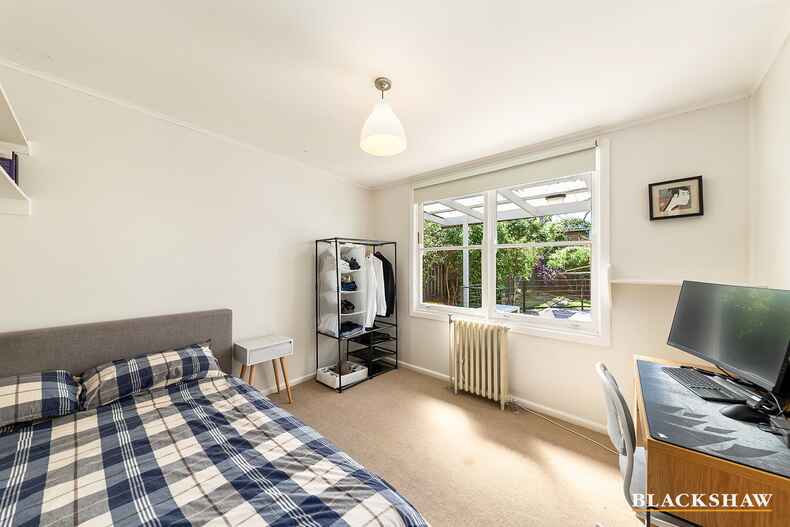 28  Carnegie Crescent Narrabundah