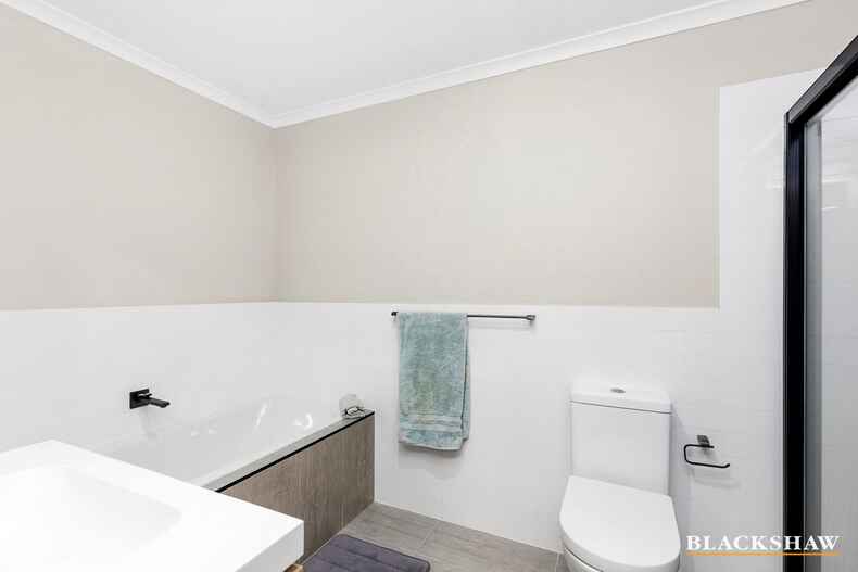 57/1 Bon Scott Crescent Moncrieff