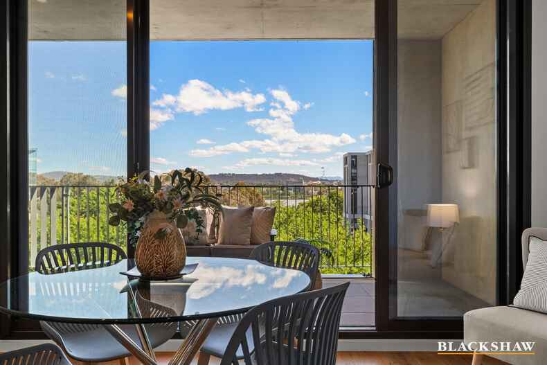 501/59 Constitution Avenue Campbell