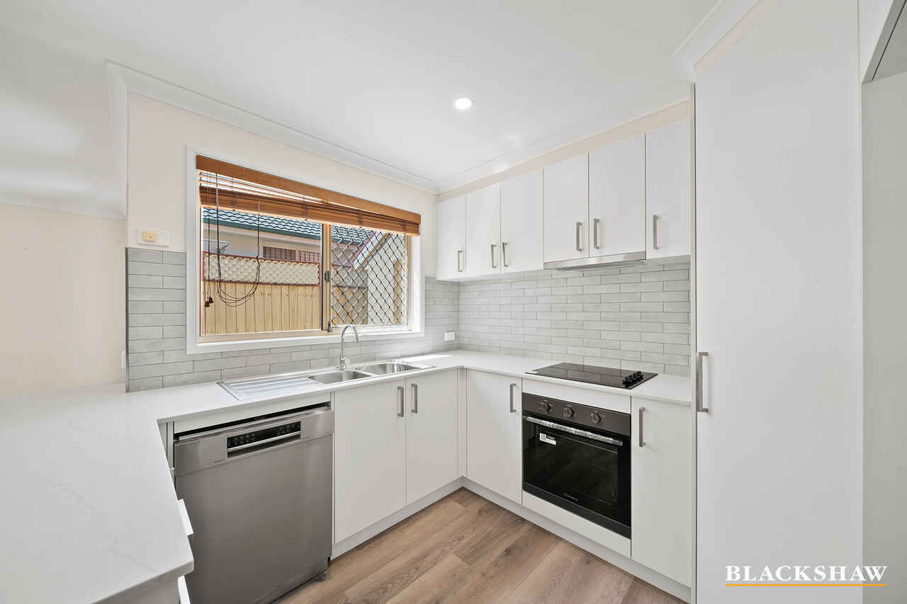 76 Rosewood Glen Jerrabomberra