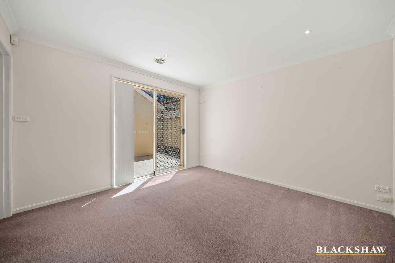 76 Rosewood Glen Jerrabomberra