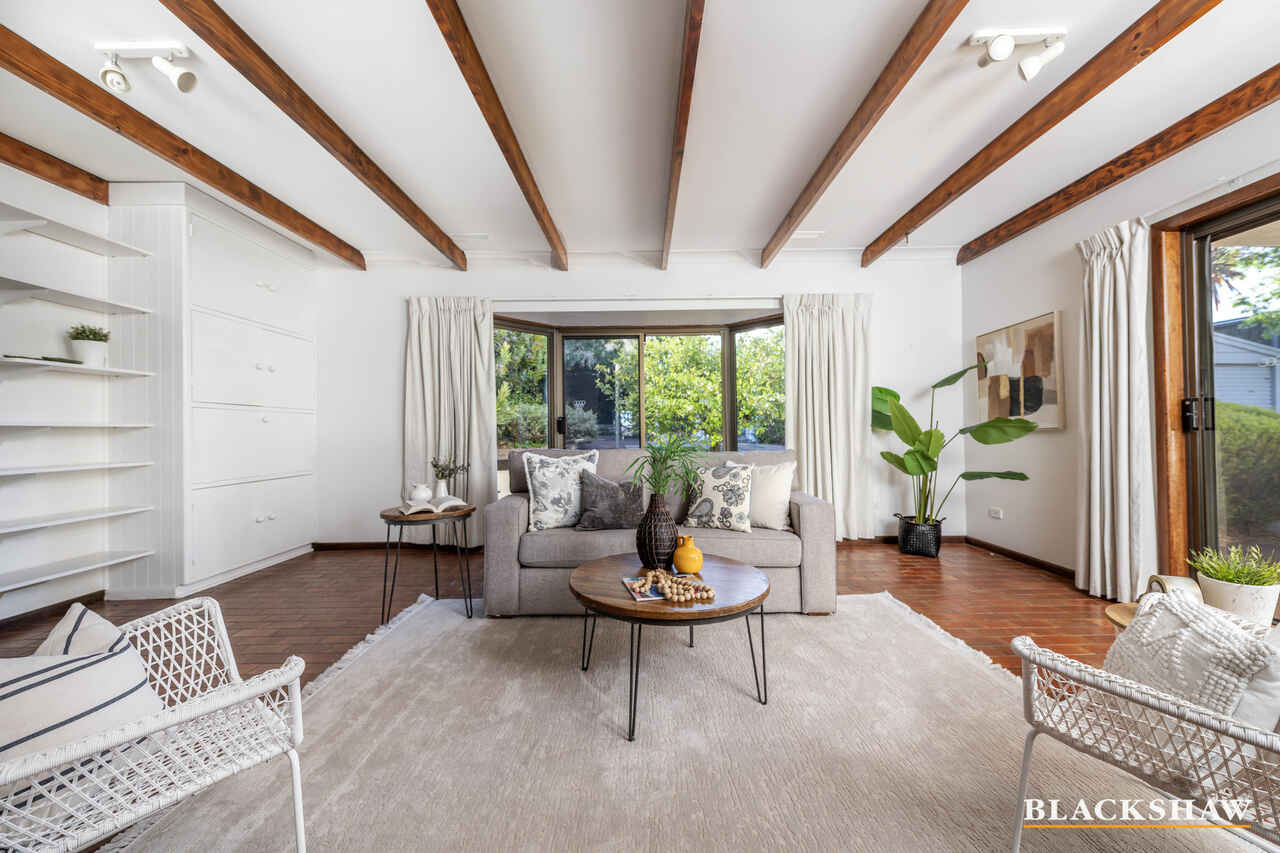 102 Hodgson Crescent Pearce