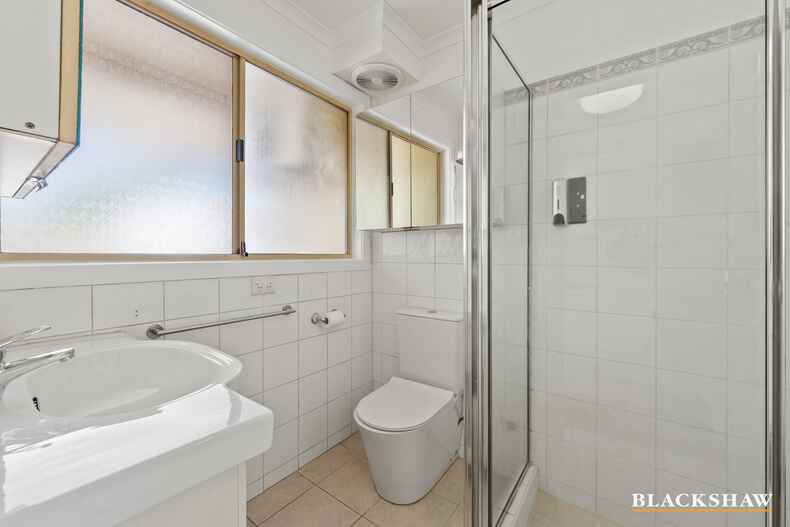 36/47 McMillan Crescent Griffith 36/47 McMillan Crescent Griffith