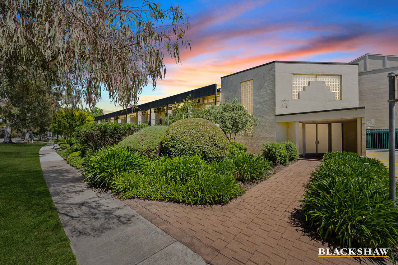 36/47 McMillan Crescent Griffith