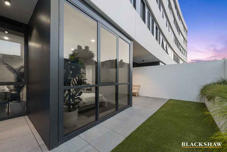 2G/2 Terry Connolly Street Coombs