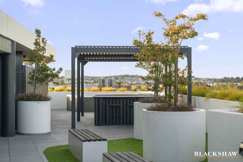 2G/2 Terry Connolly Street Coombs