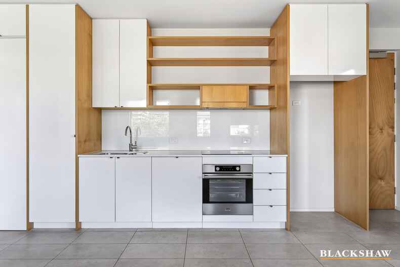 10/27 Moore Street Turner 10/27 Moore Street Turner