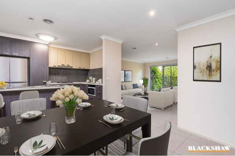 10/10 Charles Perkins Circuit Bonner 10/10 Charles Perkins Circuit Bonner