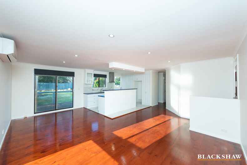 34 Baddeley Crescent Spence 34 Baddeley Crescent Spence