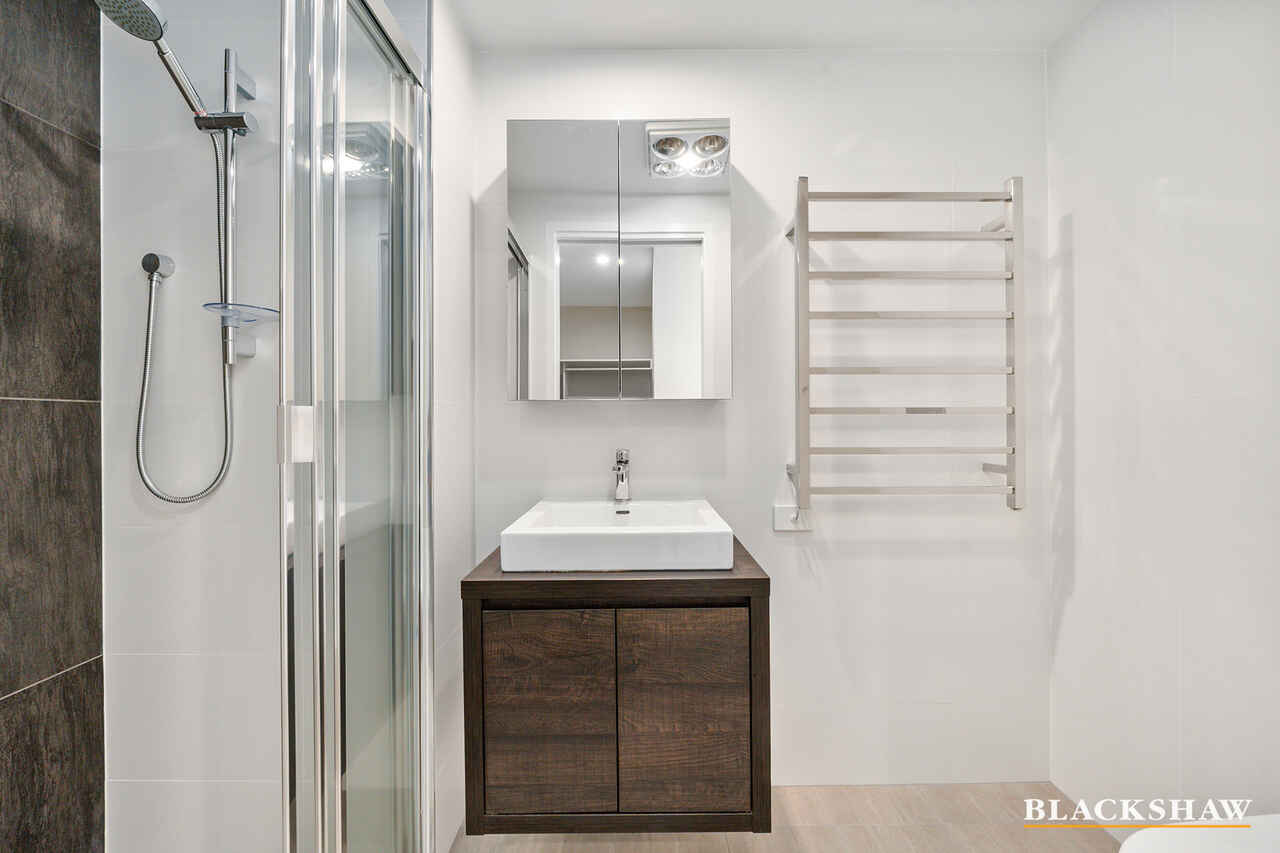 70/566 Cotter Road Wright