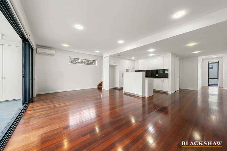 15 Kent Street Deakin