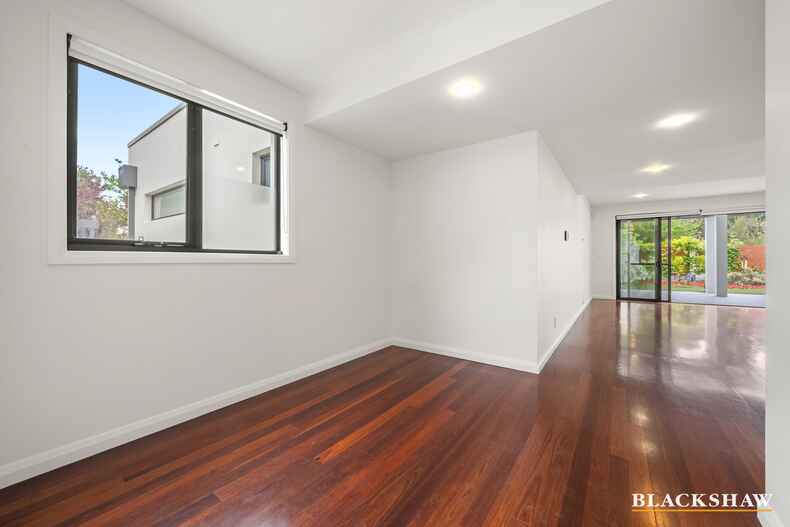 15 Kent Street Deakin