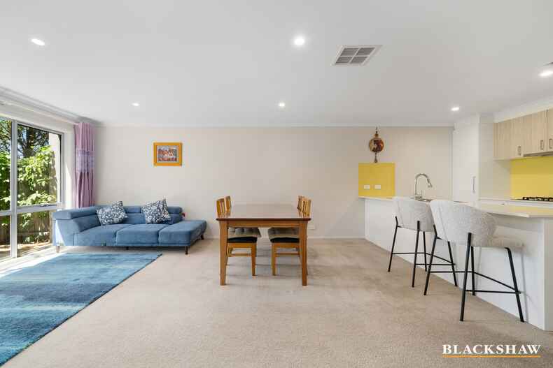 5/73 Dalkin Street Casey