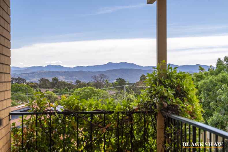 6 Willoughby Crescent Gilmore