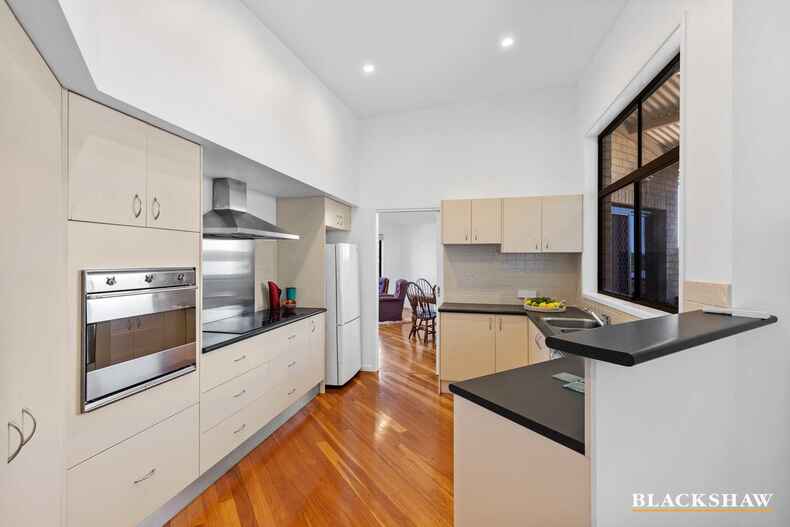 14 Michener Court Long Beach