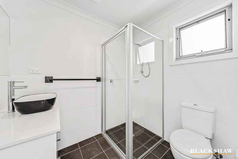 7/27 Yass Road Queanbeyan