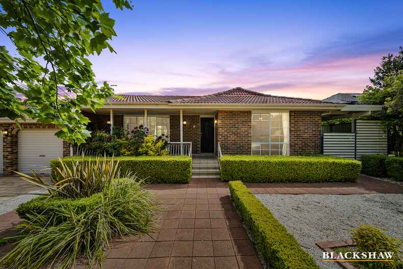 6 Schuler Place Mckellar