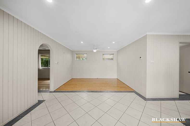 6 Schuler Place Mckellar