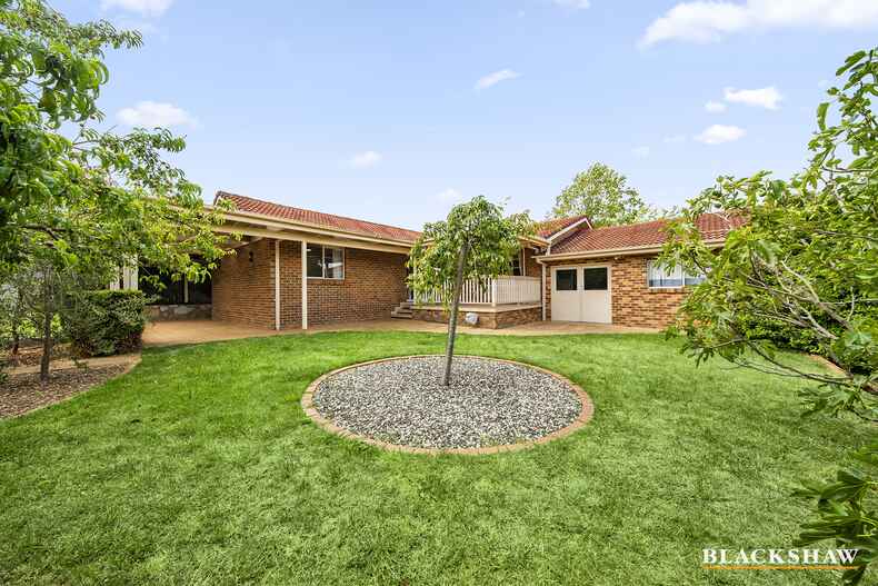 6 Schuler Place Mckellar