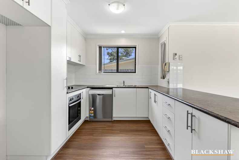 3 Bryan Hudson Street Macgregor