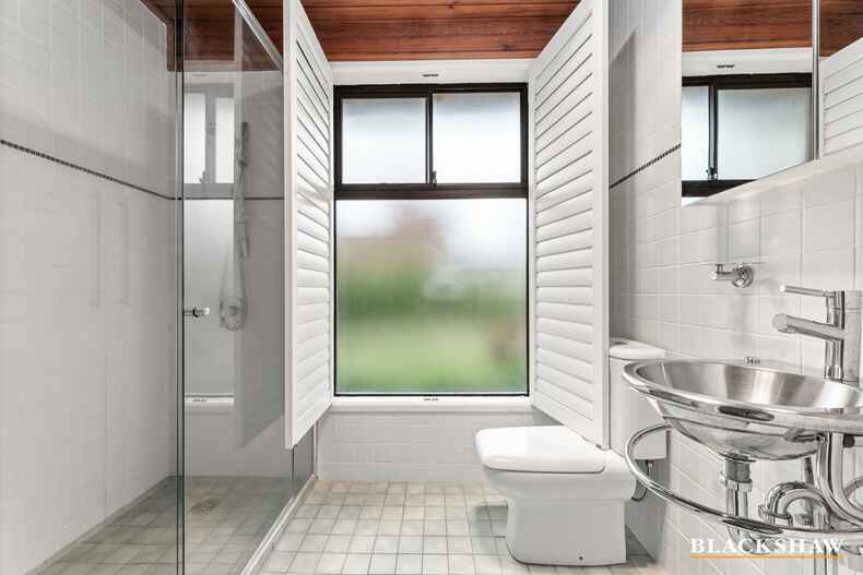 122 Monaro Crescent Red Hill