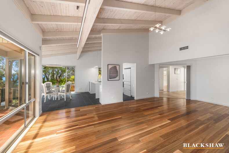 1/5 Edgewood Place Denhams Beach