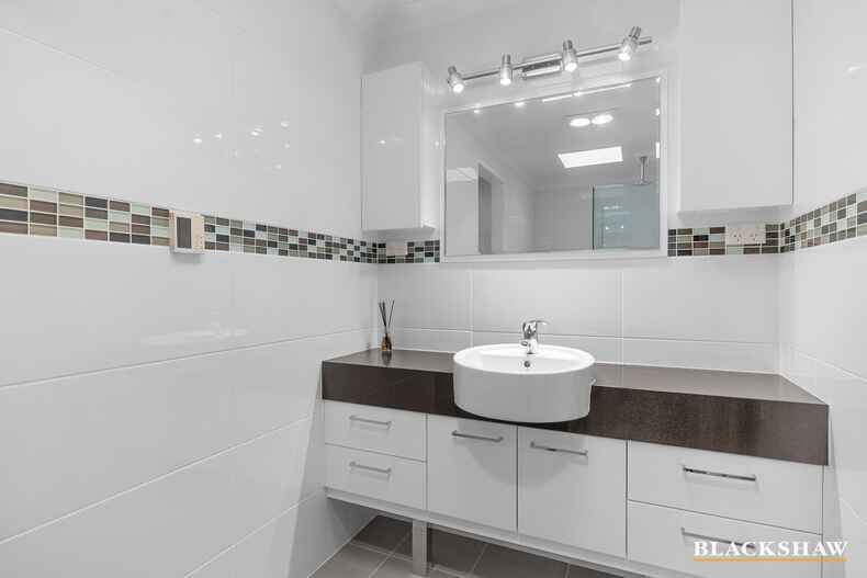 1/5 Edgewood Place Denhams Beach