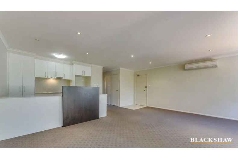 2/120 Athllon Drive Drive Greenway