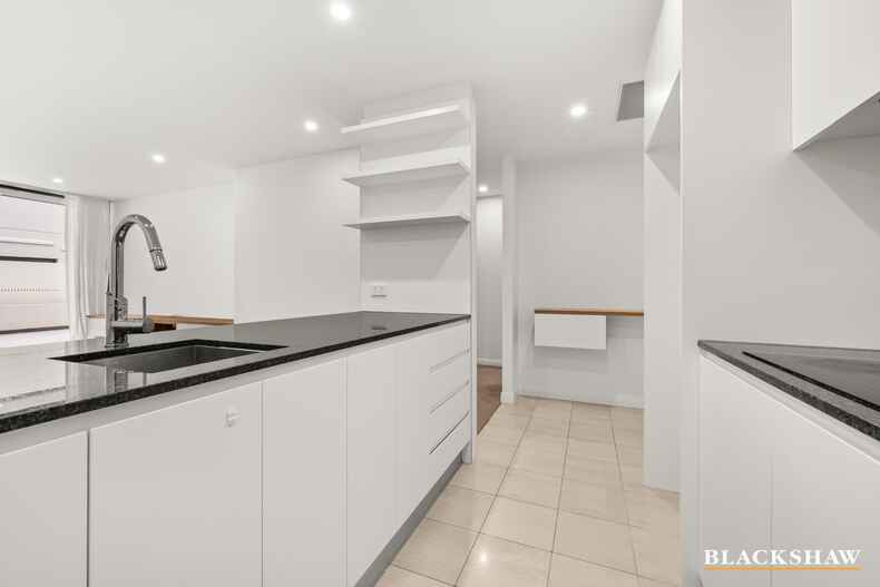 6/19 Leichhardt Street Kingston