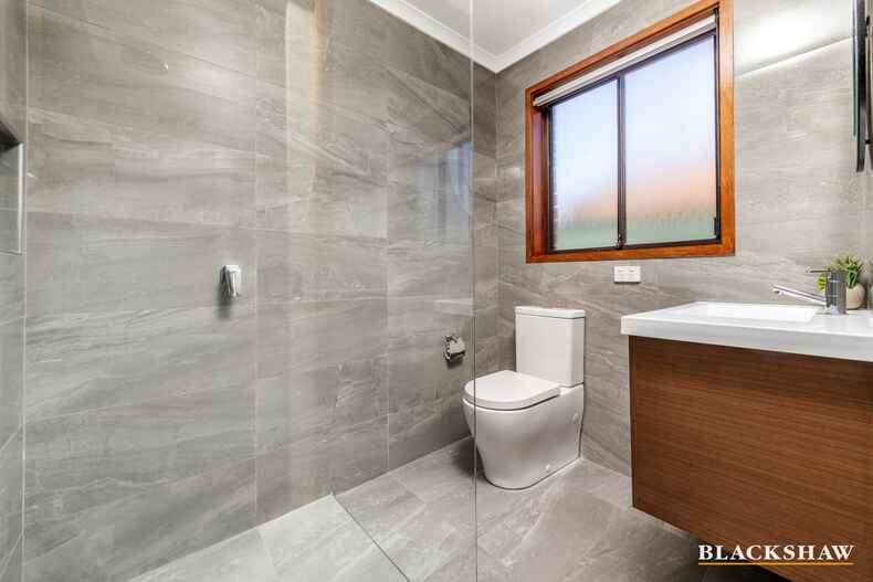 39 Porteous Crescent Theodore