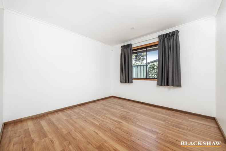 39 Porteous Crescent Theodore