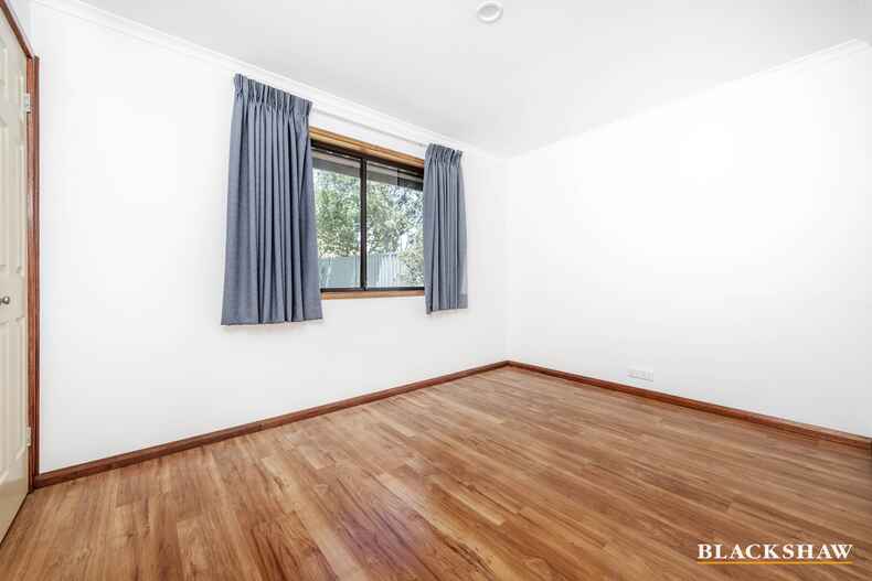 39 Porteous Crescent Theodore