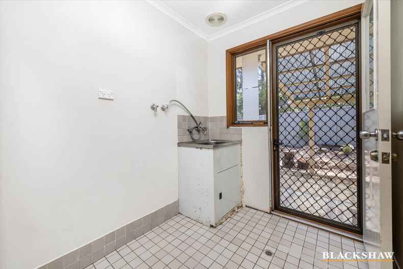 2 Hazel Smith Crescent Oxley