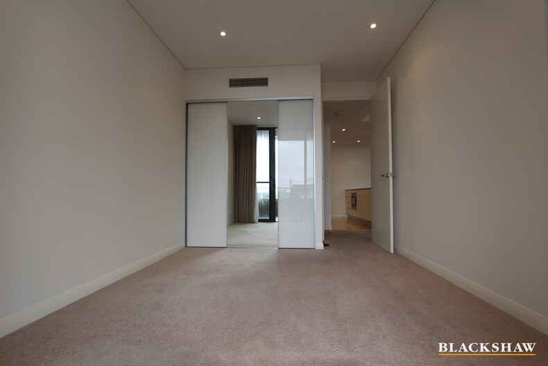 95/22 Eyre Street Kingston