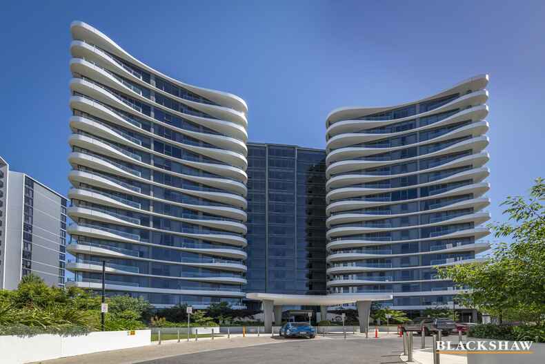 82/15 Irving Street Phillip 82/15 Irving Street Phillip