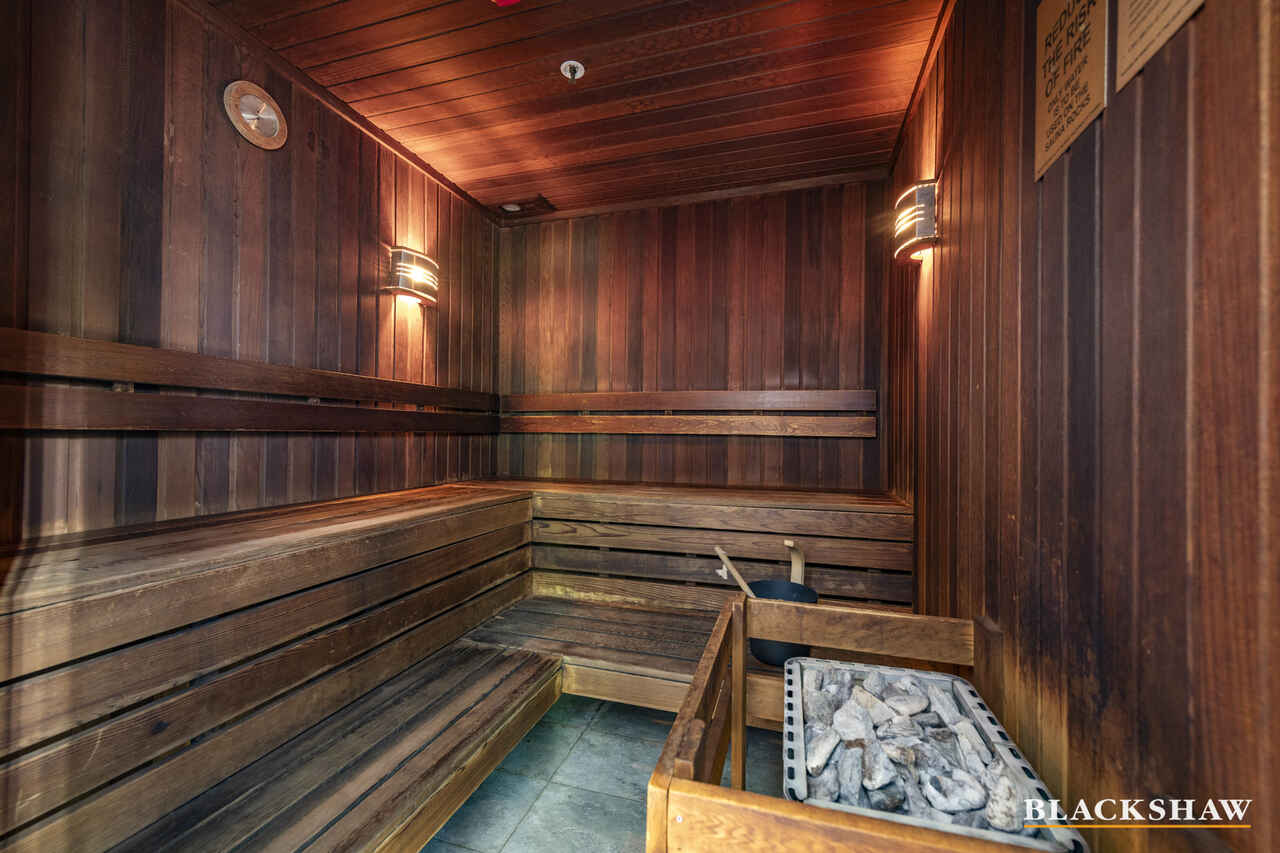 82/15 Irving Street Phillip