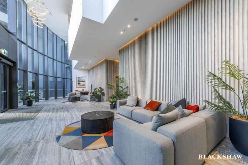 82/15 Irving Street Phillip 82/15 Irving Street Phillip