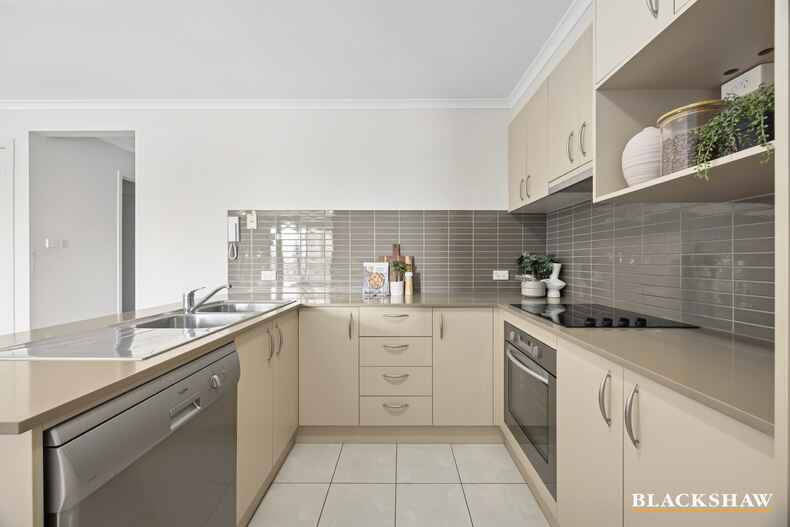 18B/21 Beissel Street Belconnen