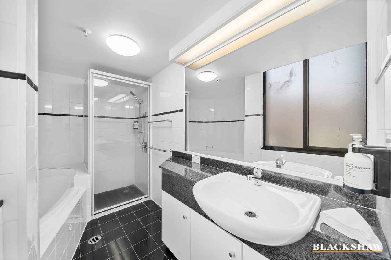 101/2 Marcus Clarke Street City