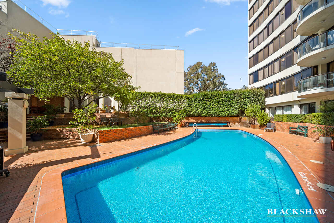 101/2 Marcus Clarke Street City