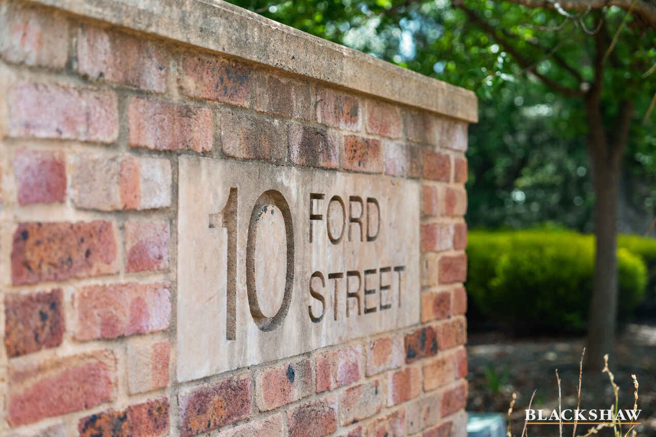 4/10 Ford Street Queanbeyan