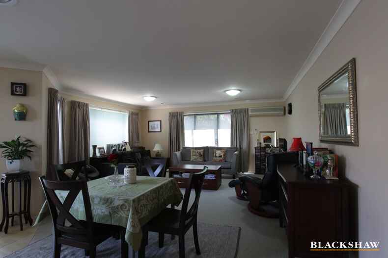 35 Unwin Avenue Jerrabomberra